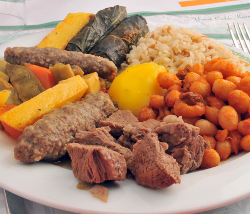 Karşık Yemek Tabağı 
